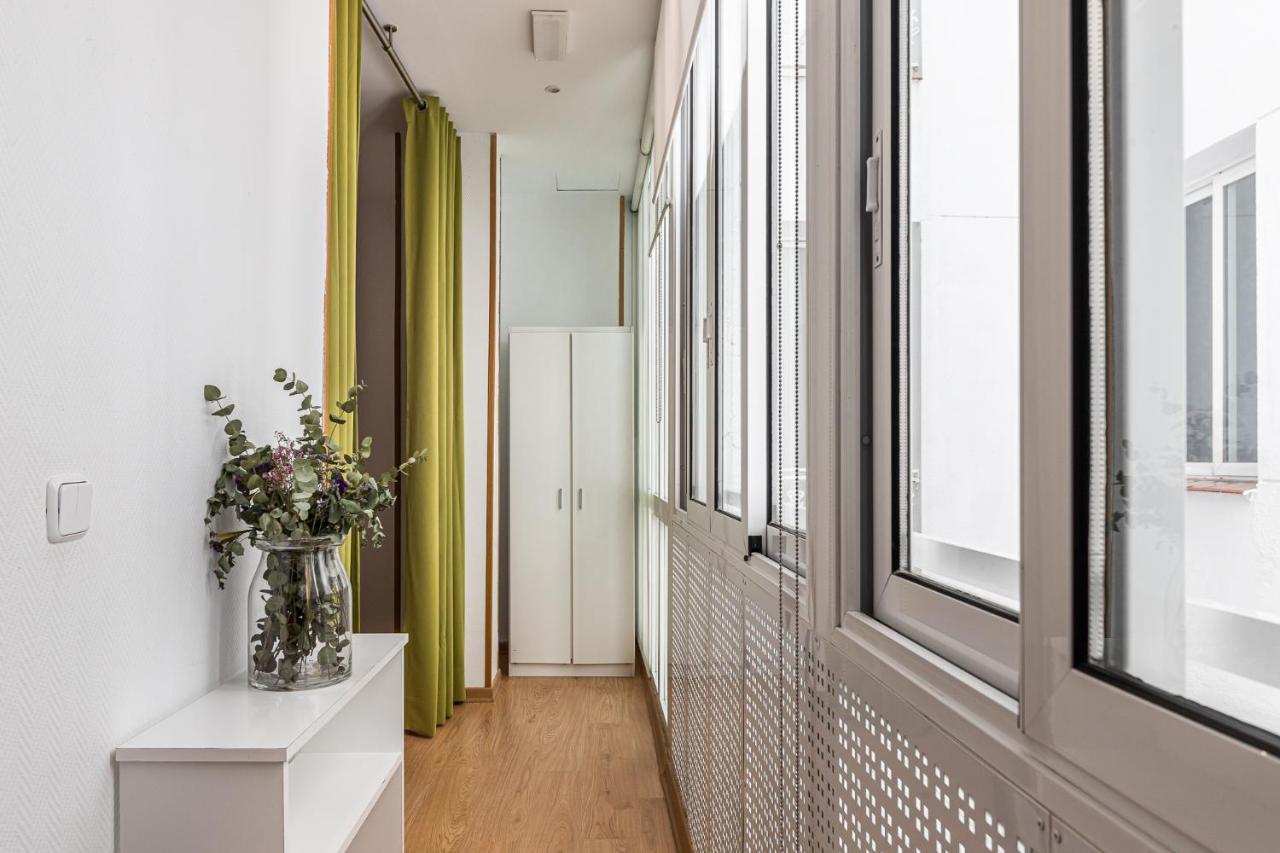 Waou Apartamentos En Sol Confort 4 Madrid Exterior foto